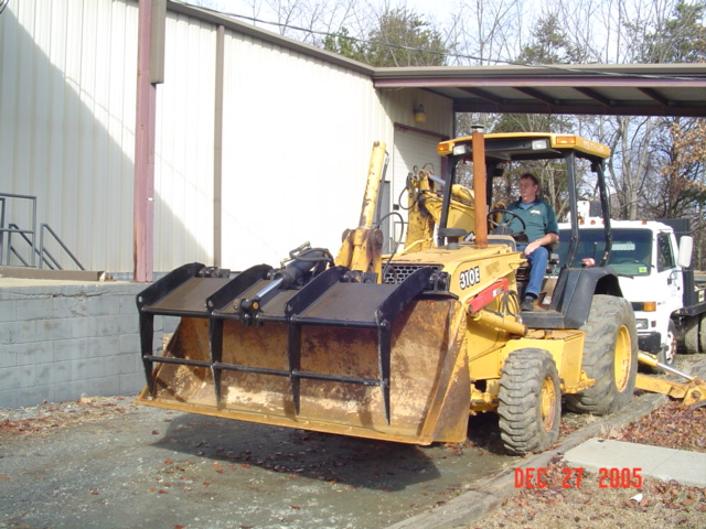 Backhoe Grapple 2