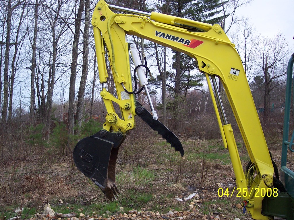 Yanmar VIO 35 mini excavator with 8\" x 30\" hydraulic mini excavator thumb by USA Attachments