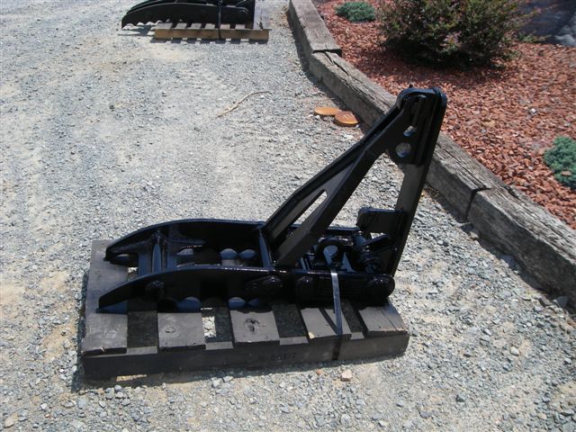 MT1240 excavator thumb by USA Attachments
