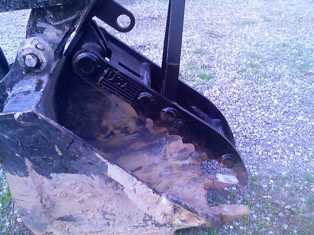 USA Attachments MT1240 excavator backhoe thumb made of AR400 steel