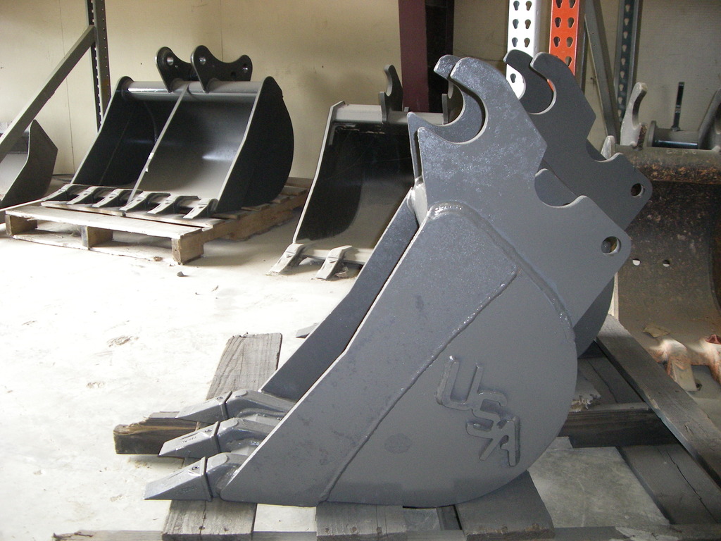 Every photo for U35_12_QABUCKET quick attach bucket for kubota by USA Attachments