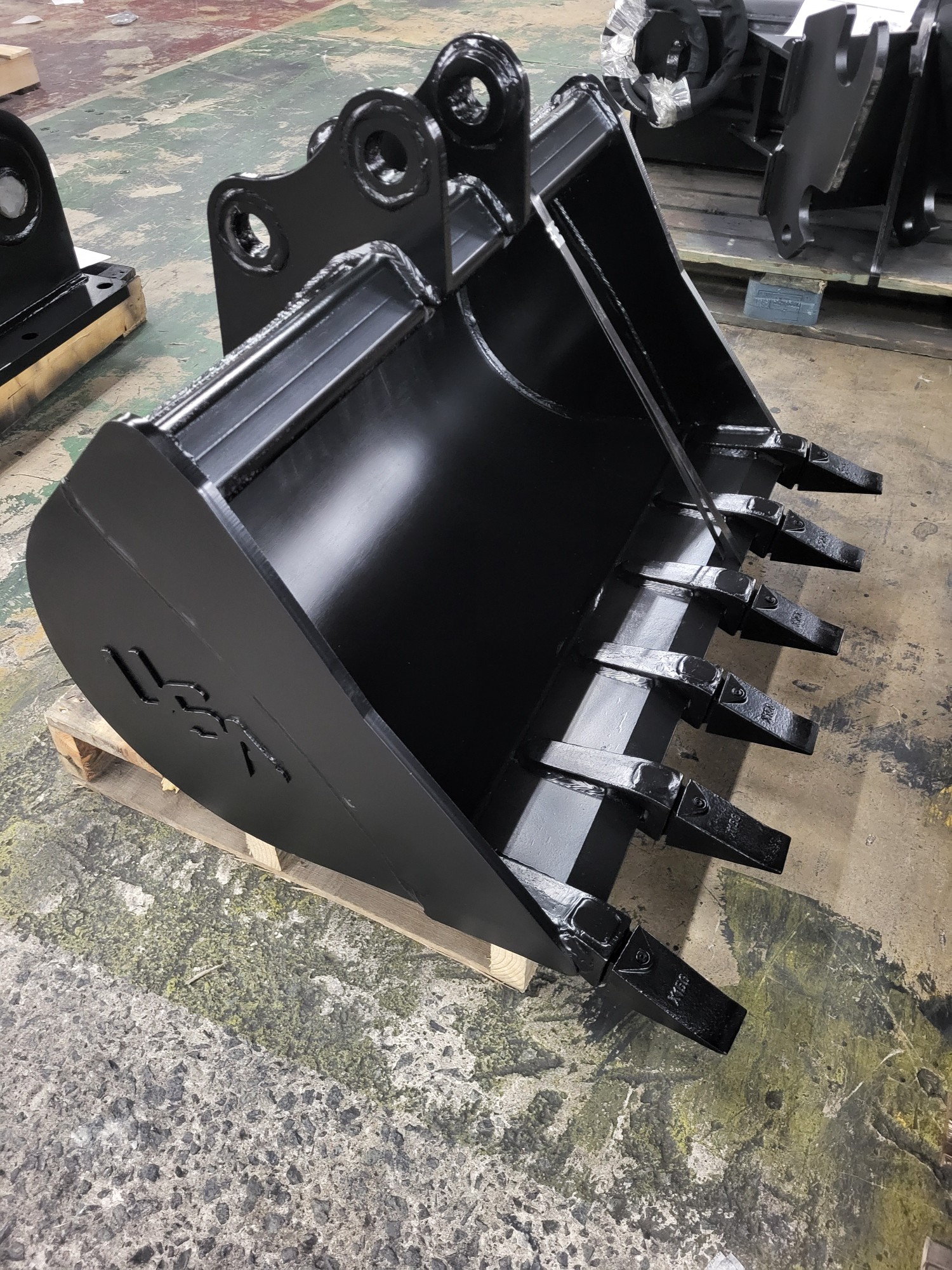 eb636_fits_wacker_neuson_ez38 excavator bucket