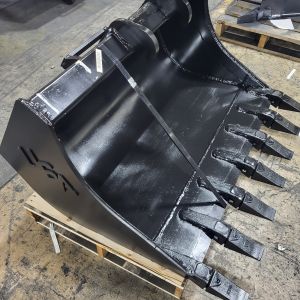 Bobcat style 638 grave digging bucket