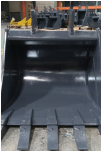 24 inch excavator bucket fits Kubota KX 040 quick attach_1358