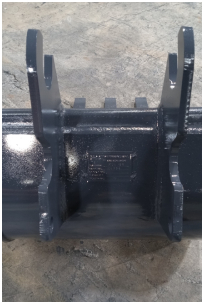 24 inch excavator bucket fits Kubota KX121 2 3 quick attach_1358