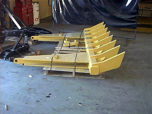 Another side profile of the DR-92-8-5X5 rake