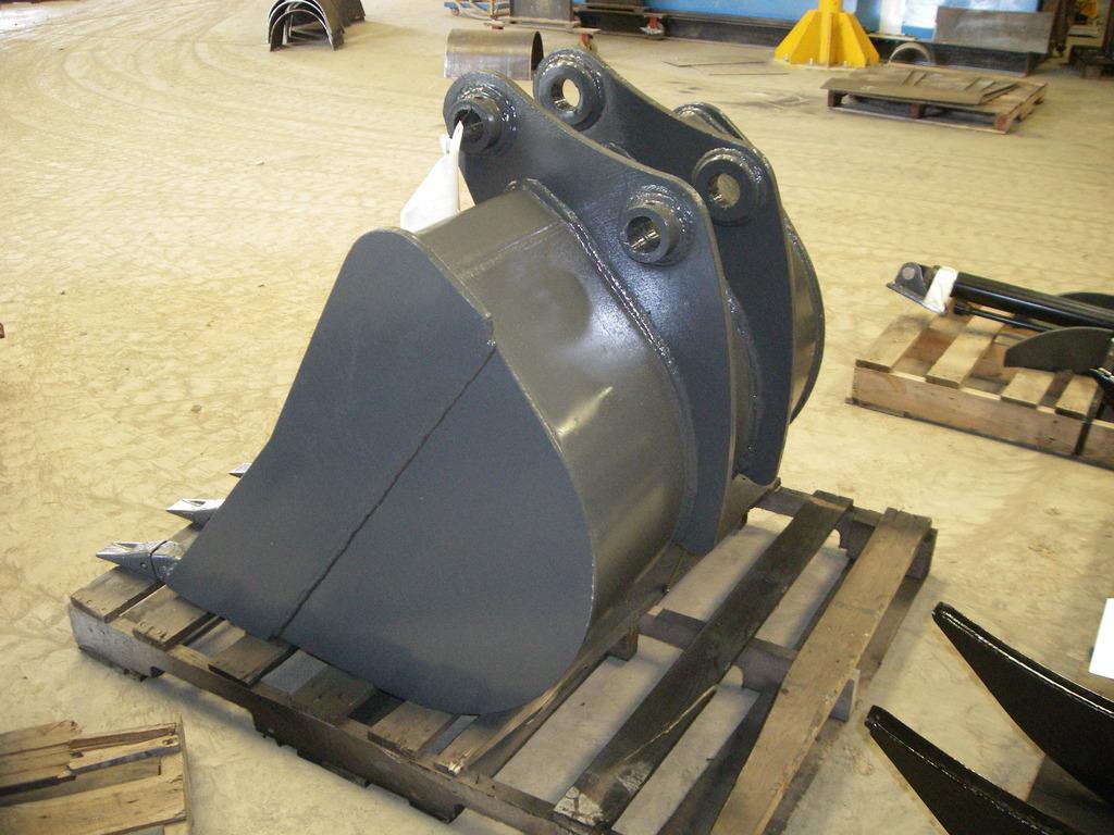 Eb1436 excavator bucket 1