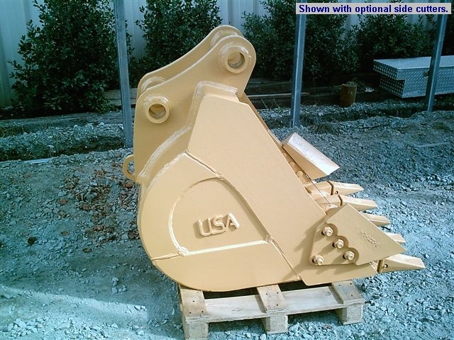 36\" excavator bucket for most machines 24,000 to 33,000 lb machines