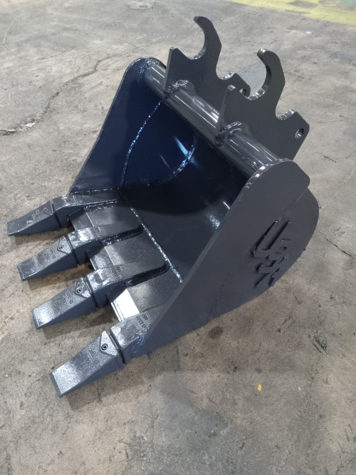 18 inch mini excavator bucket fits machines 4k 5klbs