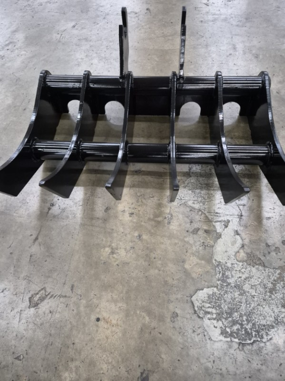 36 inch excavator rake fits kubota kx033 kx040 kx71 kx91 kx121 u35 2