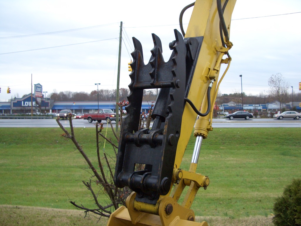 ht1850 hydraulic excavator thumb 1