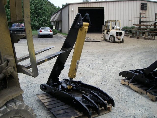 ht2458 hydraulic excavator thumb 6