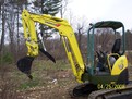 YANMAR VIO 35 with hydraulic mini excavator thumb installed