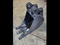12 inch excavator bucket fits kubota u25 u27 2
