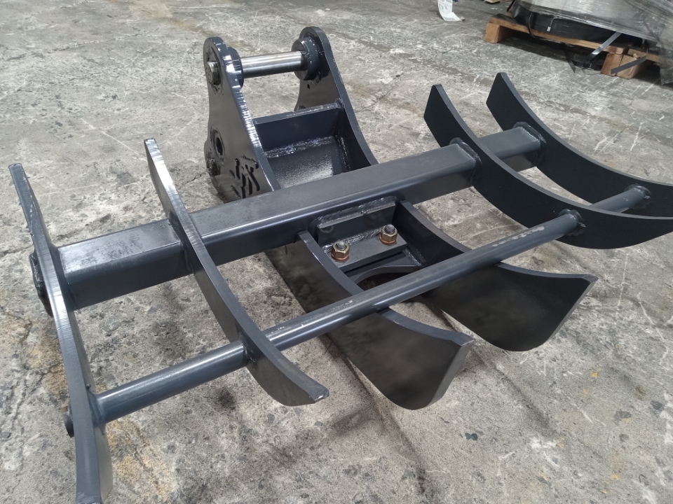 kubota kx121 style excavator stumper rake 3