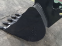 30 inch mini excavator bucket fits Kubota KX080 2