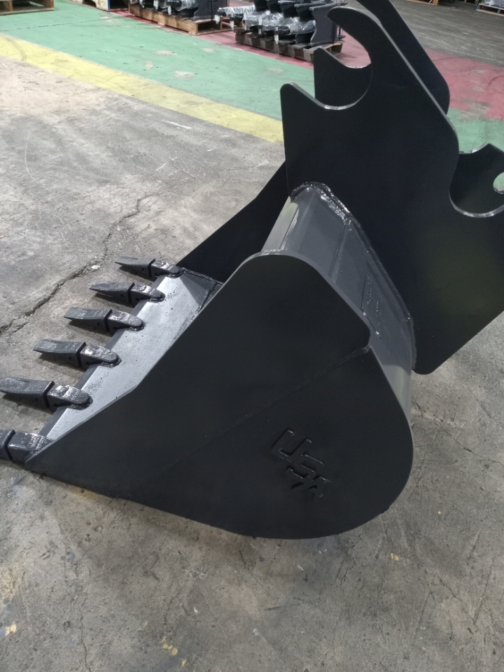 36 inch excavator bucket fits Kubota KX080 1