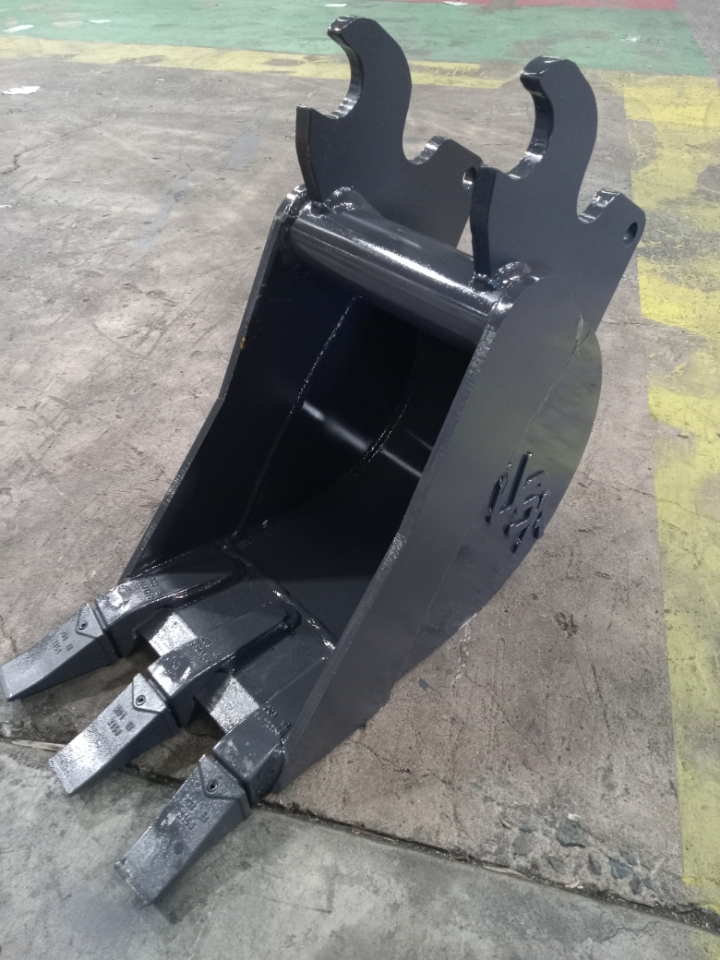 12 inch mini excavator bucket fits Kubota U25 U27 2