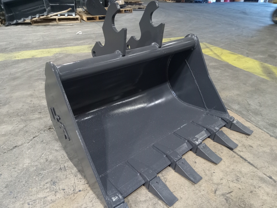 36 inch excavator bucket fits Kubota KX040 quick attach_1508