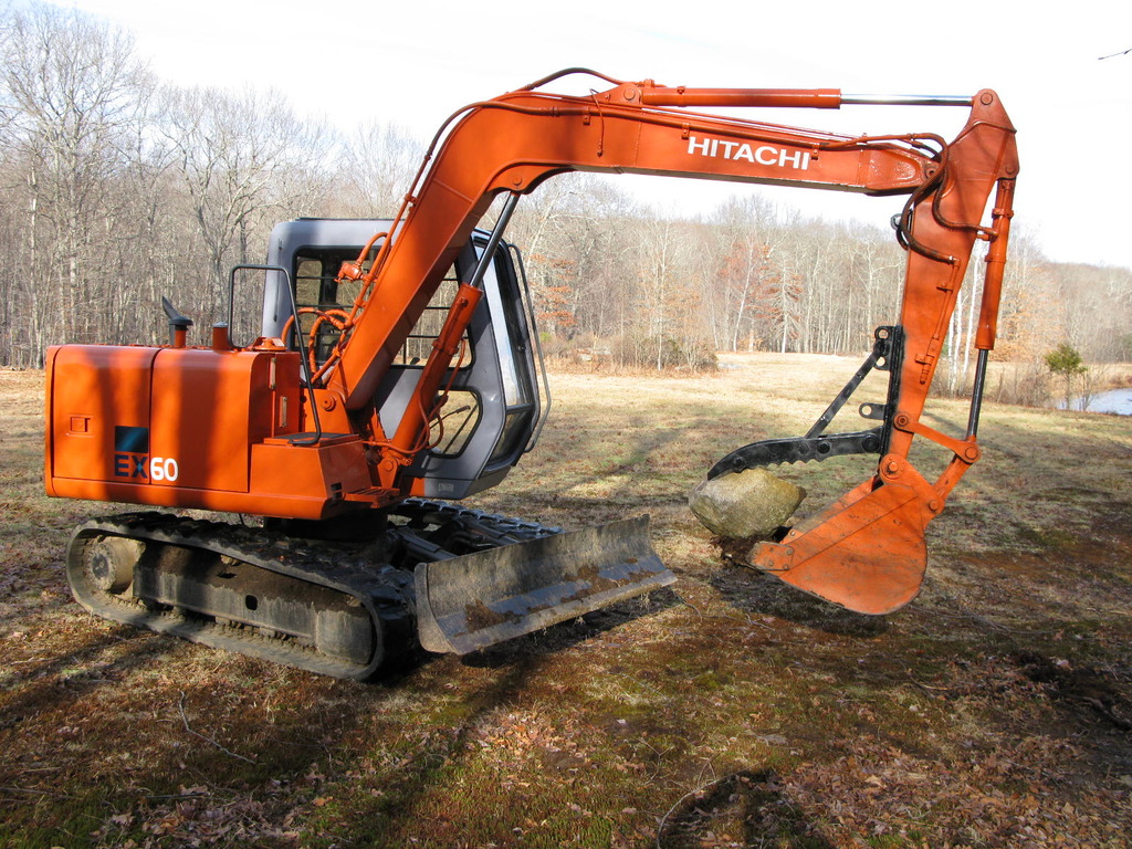 MT1240 excavator thumb on a HITACHI EX60 excavator