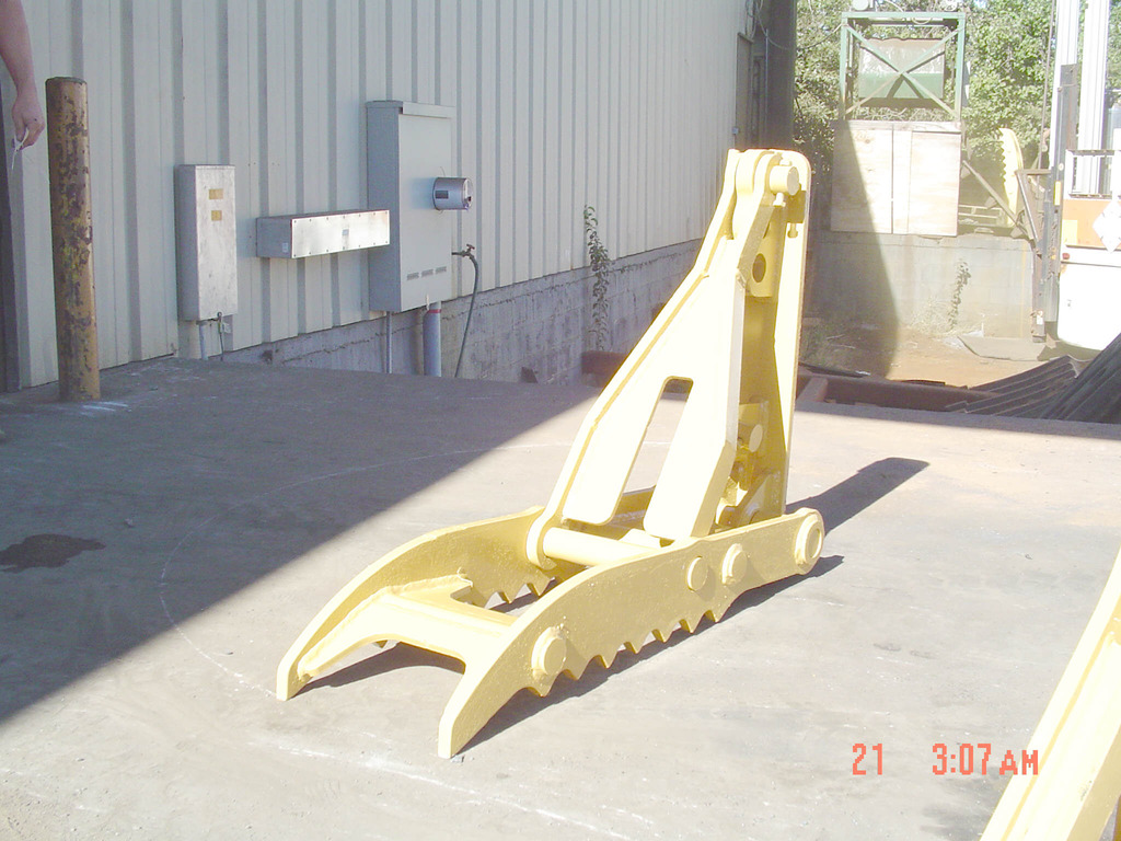 excavator backhoe thumb 7