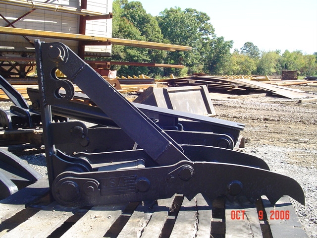 MT1845, 18\" x 45\" excavator thumb