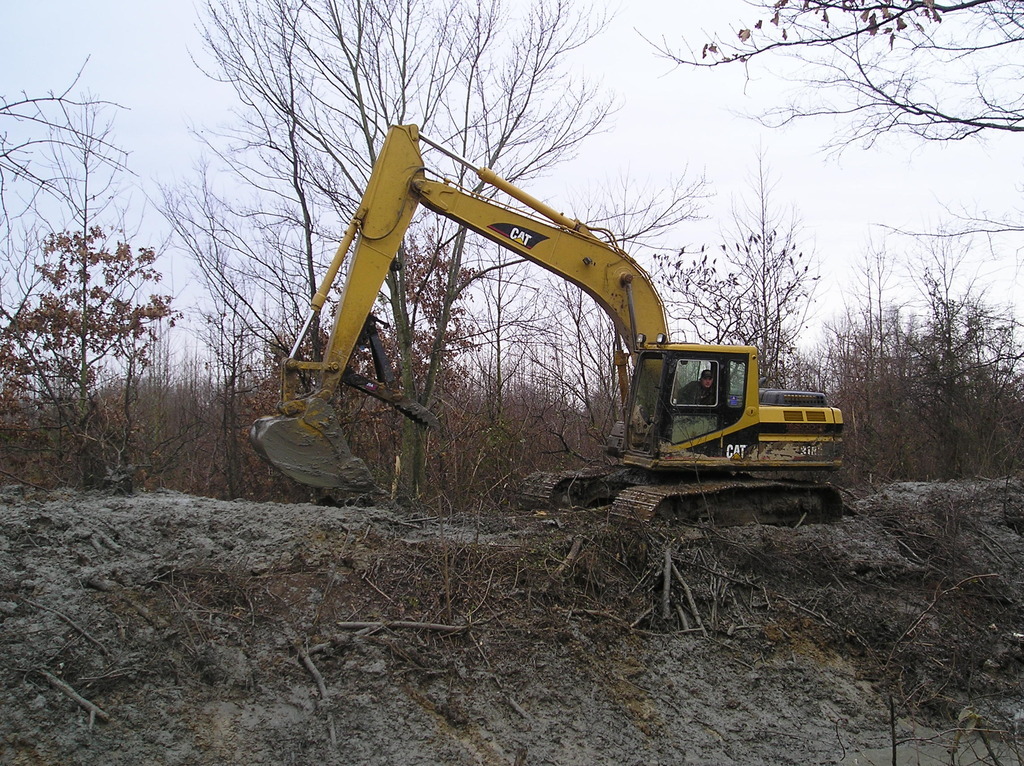 mt2458 excavator thumb 18