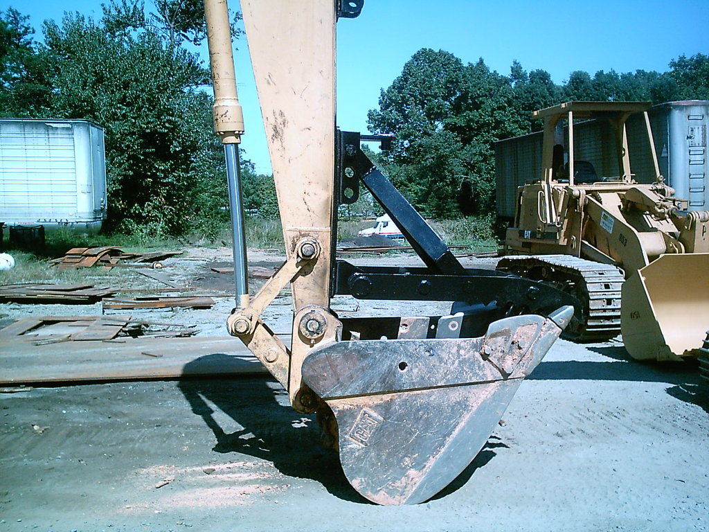 mt2458 excavator thumb 2