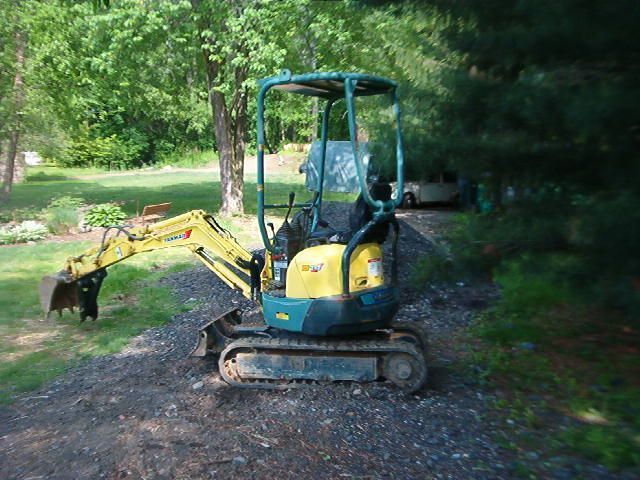 mt618 mini excavator thumb 6