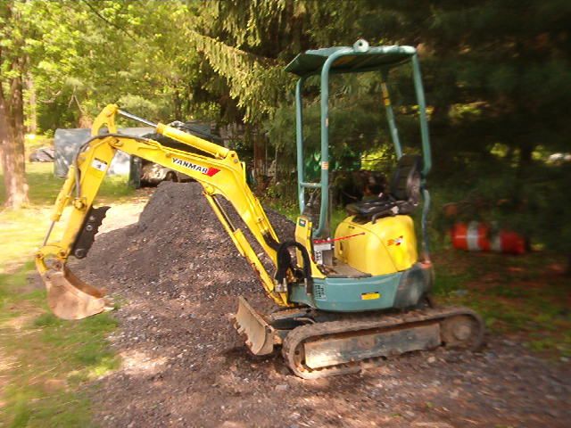 mt618 mini excavator thumb 8