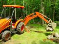 MT824 mini thumb installed on an  Kubota L39 mini backhoe