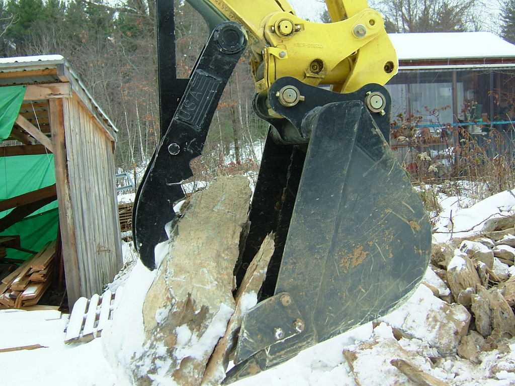 mt830 mini excavator thumb 29