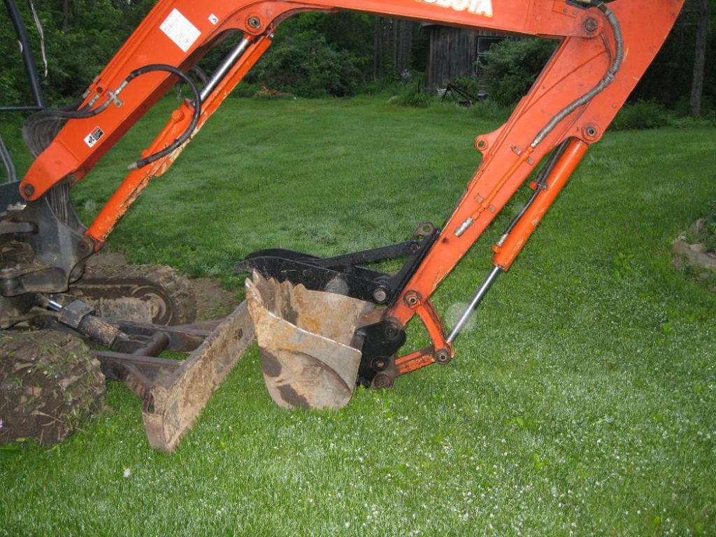 mt830 mini excavator thumb 47