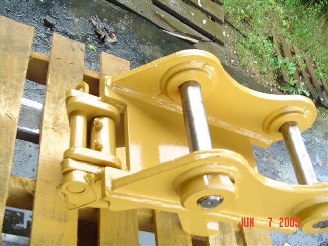 pgc105 excavator quick coupler 4